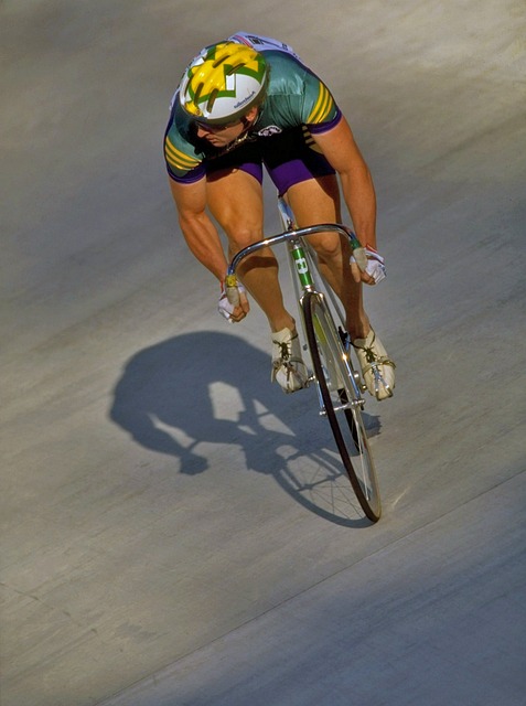 足球更深层 足球更深层